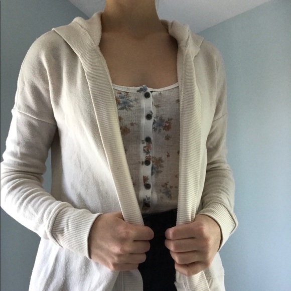 Aeropostale Cream Hooded Cardigan Xs 
